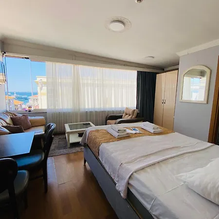 Kalamari Otel 2 Отель *