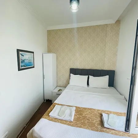 Kalamari 2 Hotel Adalar