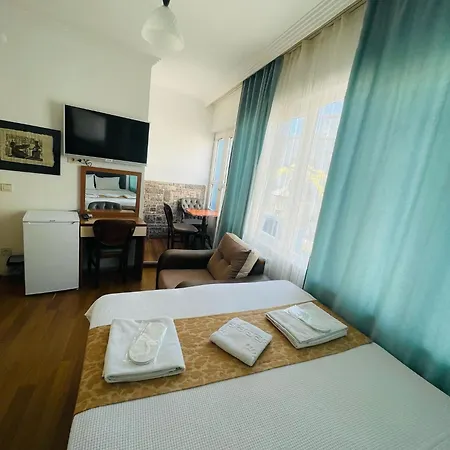 Отель Kalamari Otel 2 Адалар
