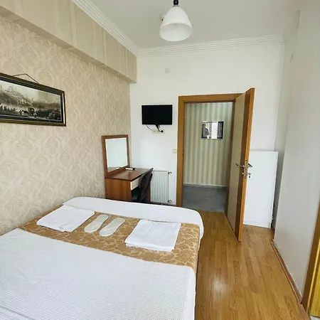 Kalamari Otel 2 Отель