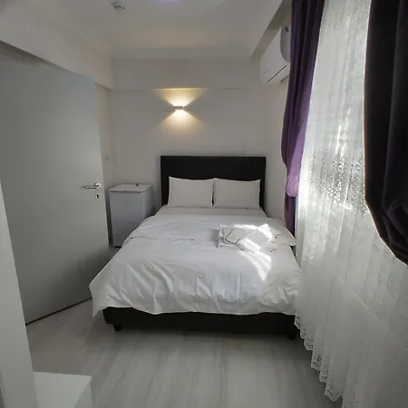 Kalamari 2 Hotel Adalar